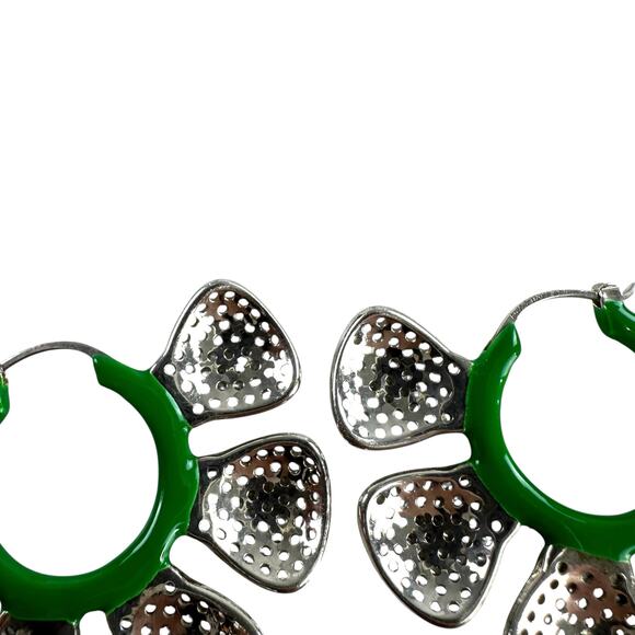 Bottega Veneta Flower Petal Earrings - Picture 5 of 7